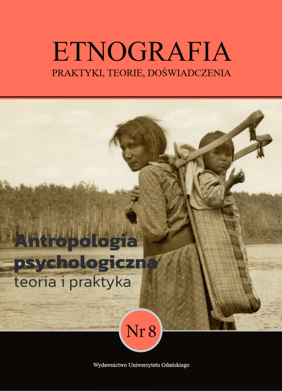 Na okładce: Odżibuejska kobieta (znana jako żona Wawaanta) z dzieckiem w dikinaagan (nosidełku), Pauingassi, Ontario, Kanada, 1933 r. (fot. A. Irving Hallowell), American Philosophical Society F66